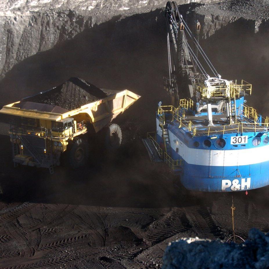 Republicans vote to roll back Biden-era restrictions on mining and drilling in 3 Western states